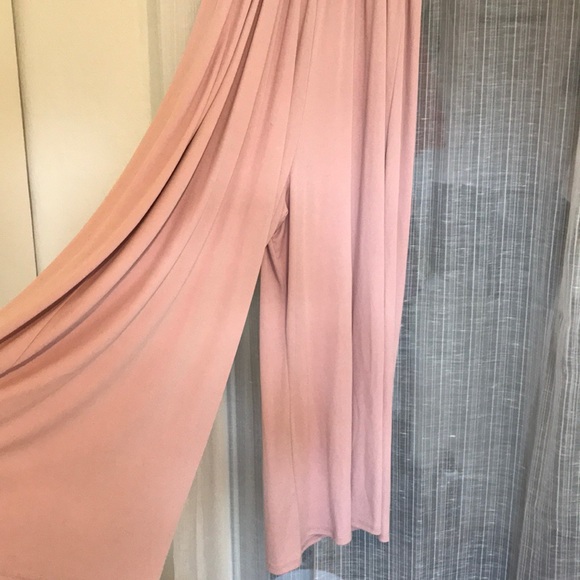 Urban Outfitters Jumpsuit - Picture 5 of 6